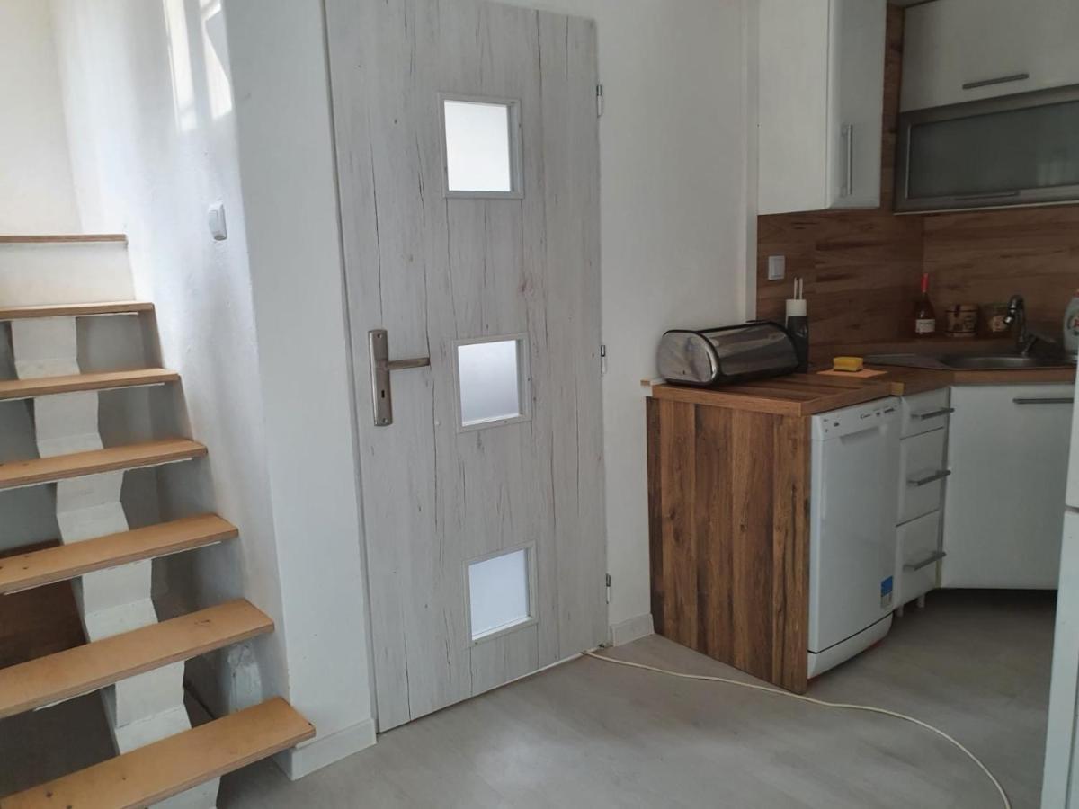 Horska Chata V Srdci Kremnickych Hor Banská Bystrica Exterior foto