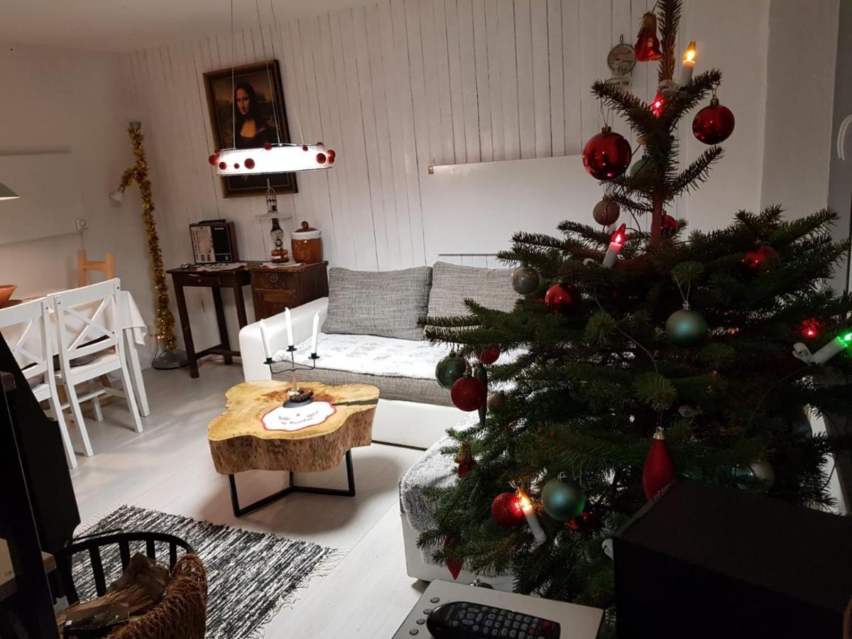 Horska Chata V Srdci Kremnickych Hor Banská Bystrica Exterior foto